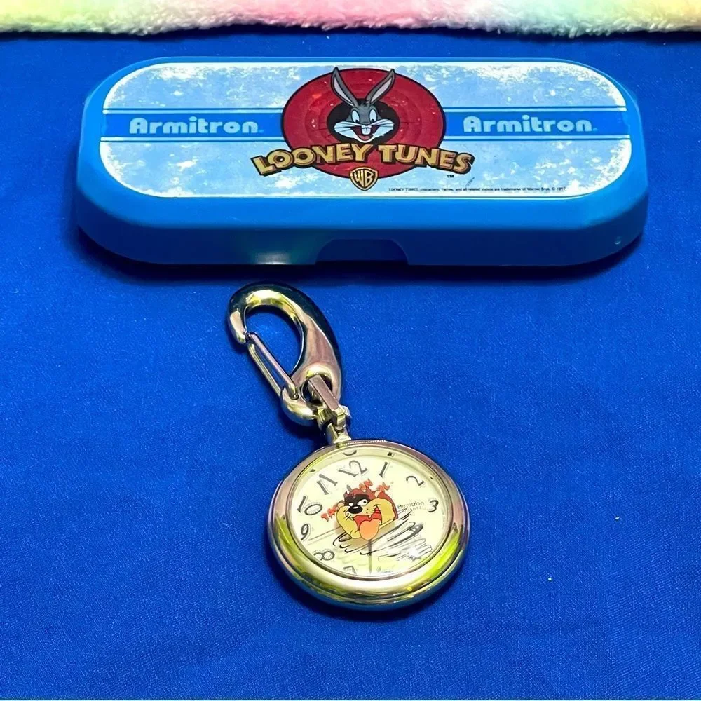 Looney Tunes Tasmania Devil watch